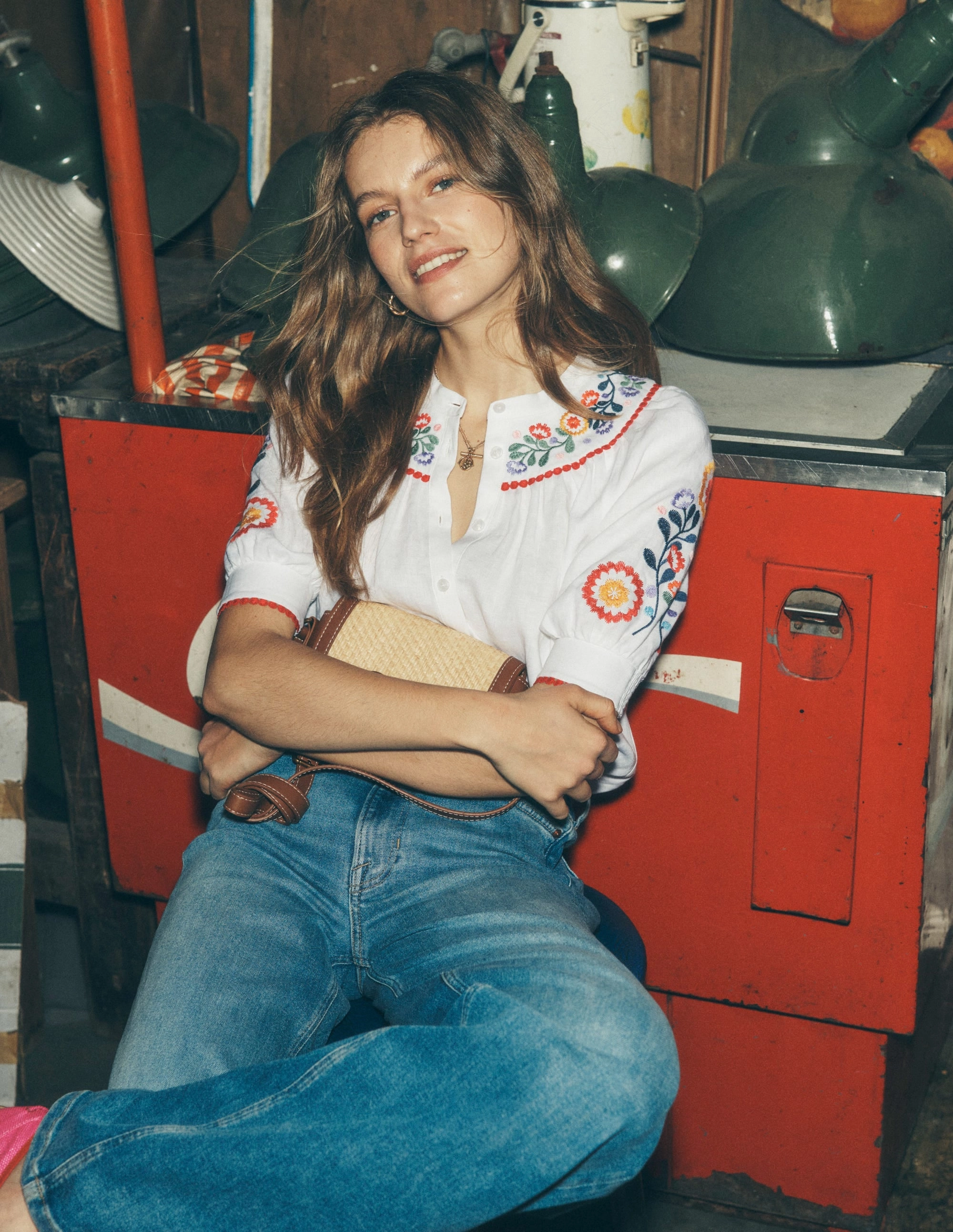 Bea Linen Top-White. Embroidery