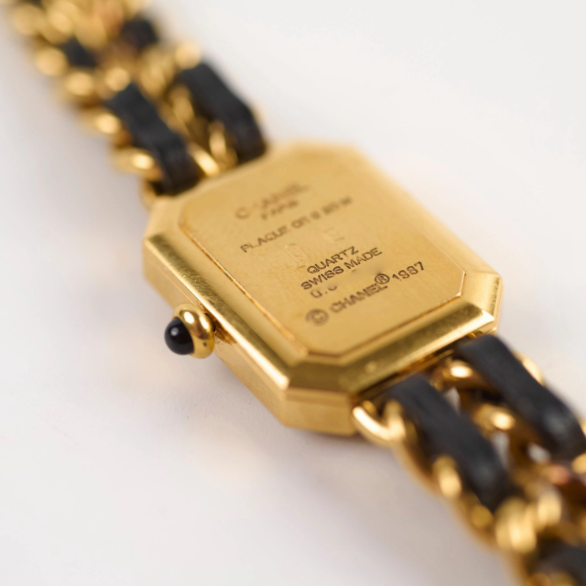 Chanel Premiere Watch Size Large Gold