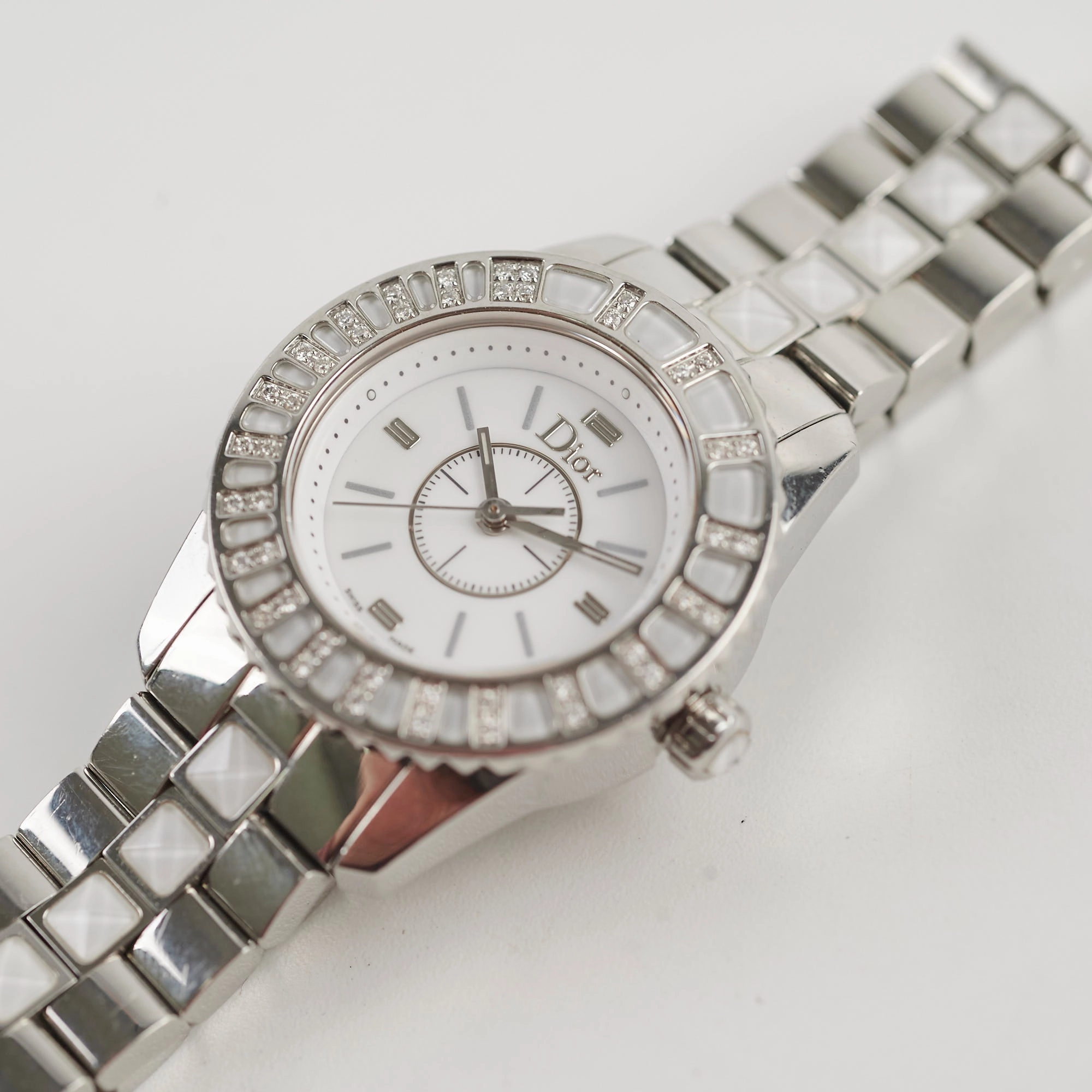 Christian Dior Crystal White Sapphire 28MM Watch CD112113M001