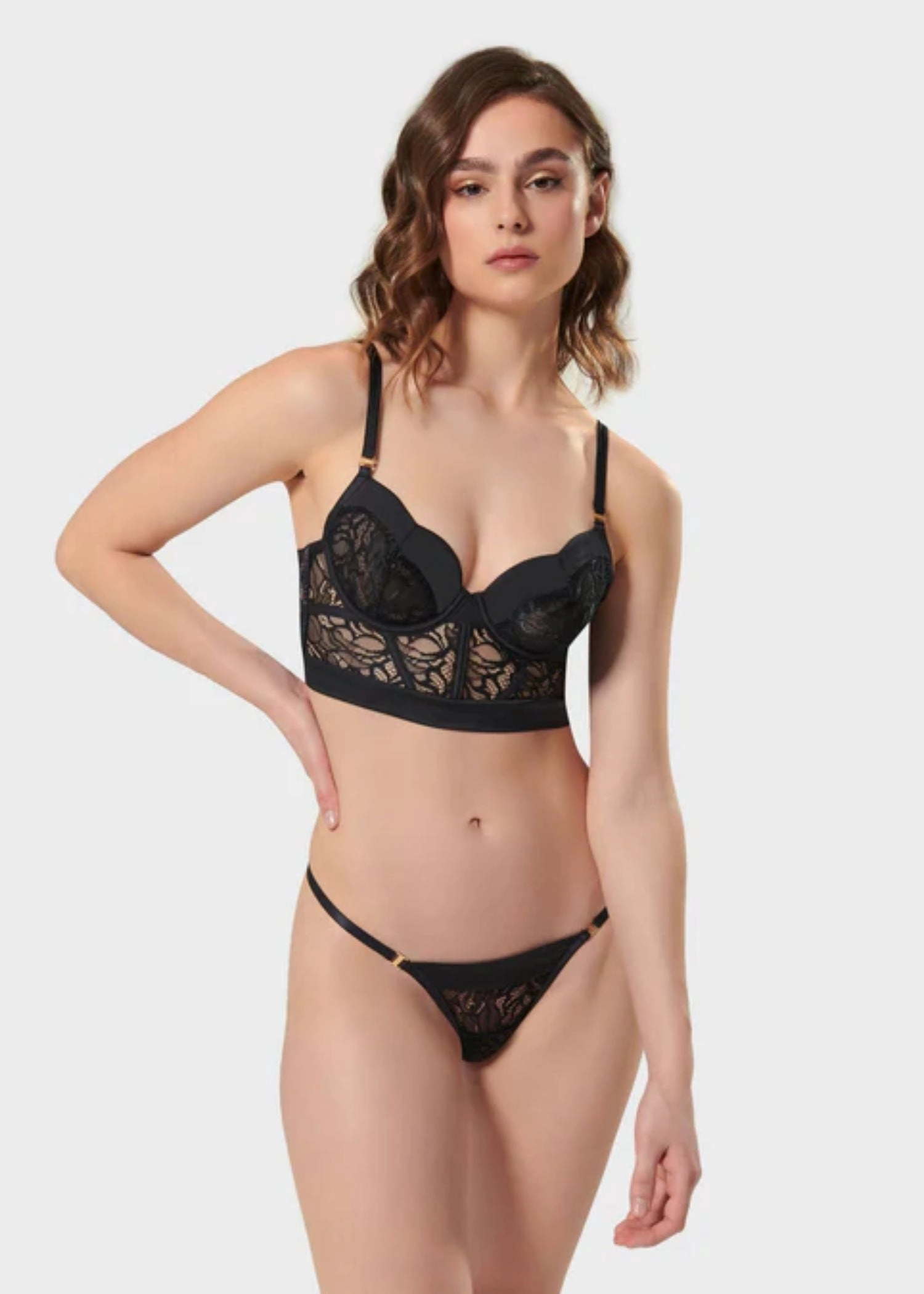 Eleanora Thong (Black)
