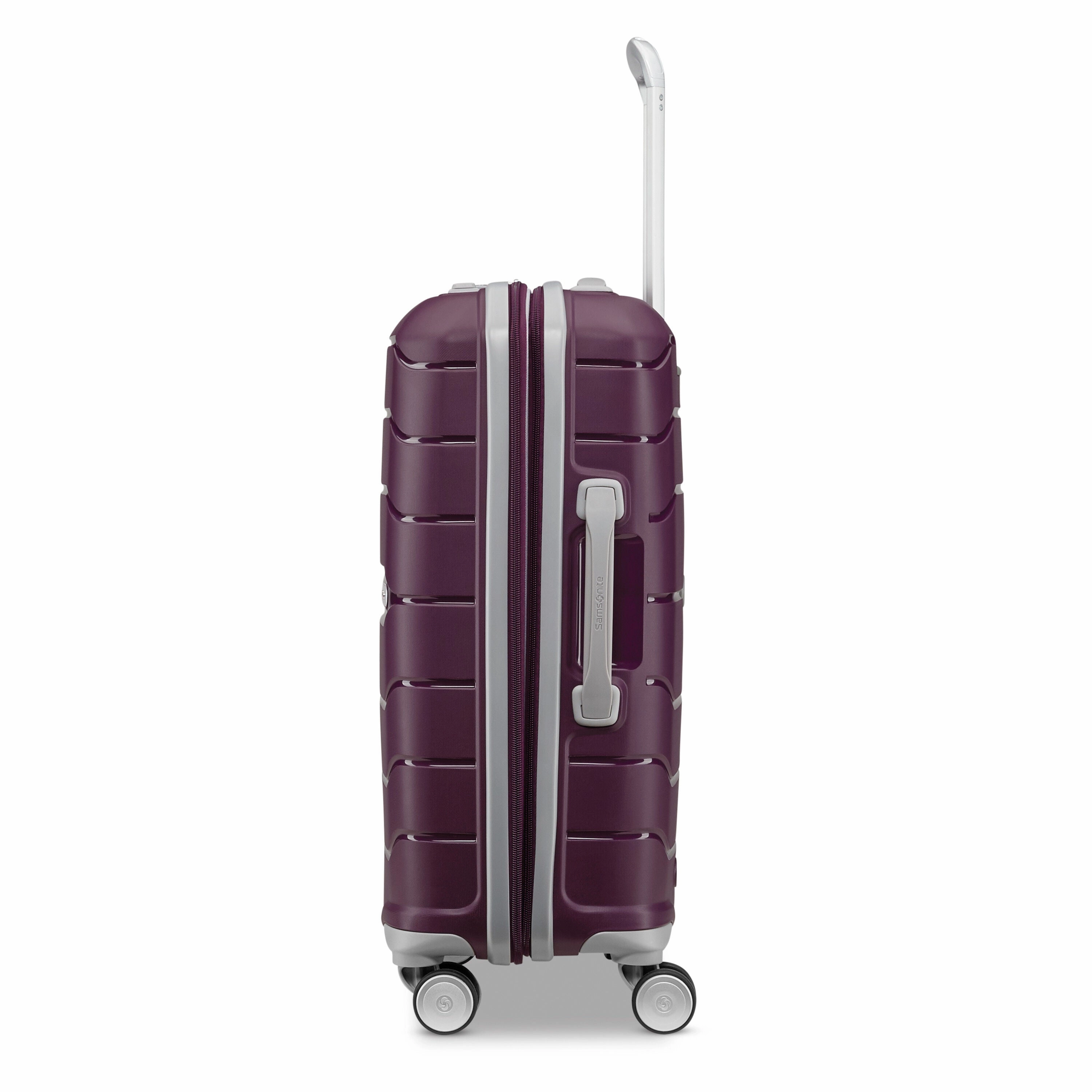 Freeform Carry-On Spinner 21"