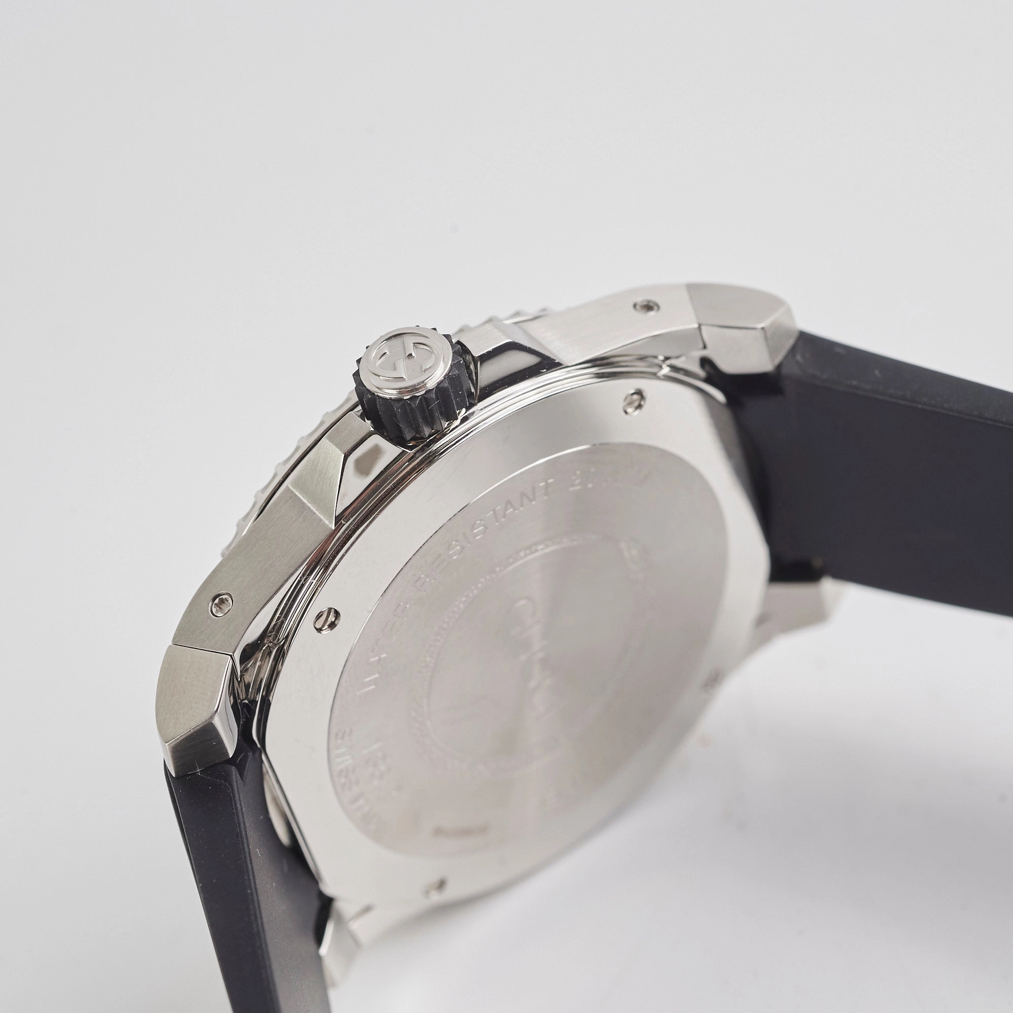 Gucci Dive Stainless Steel Men's Watch 40mm
