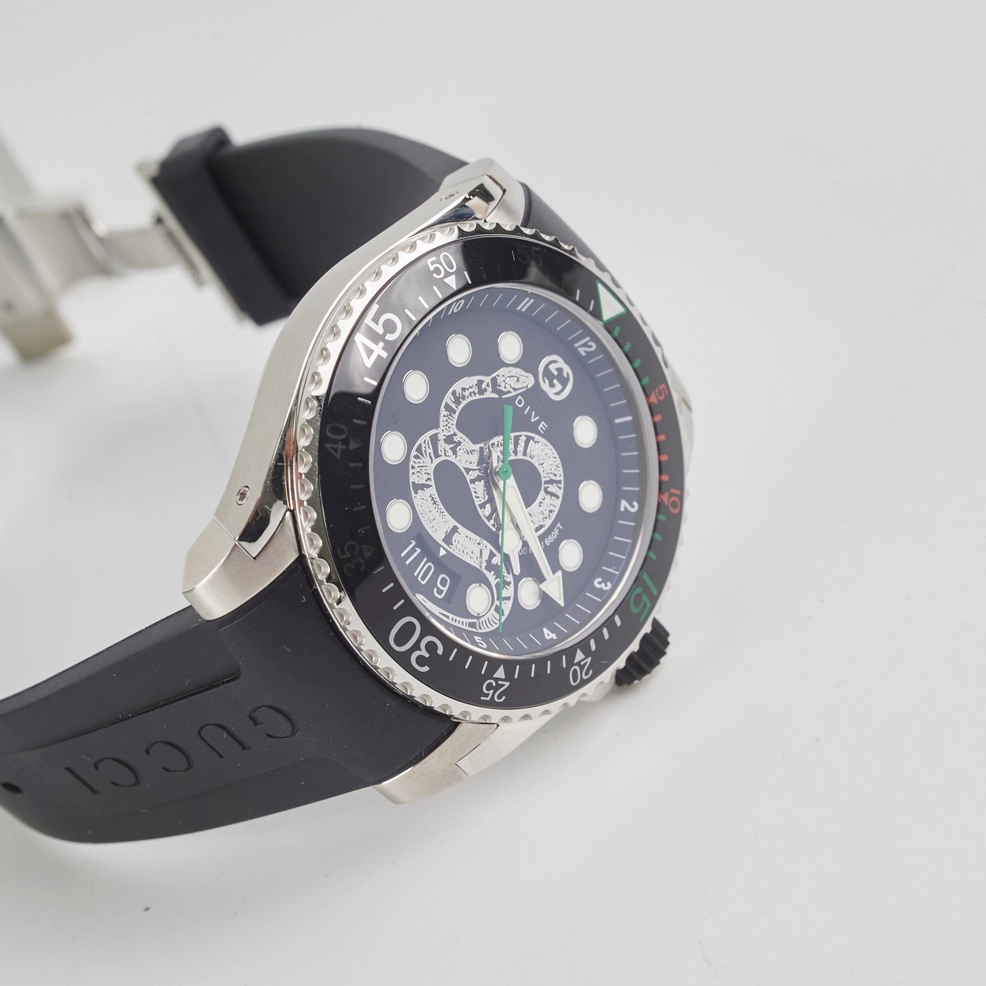 Gucci Dive Stainless Steel Men's Watch 40mm