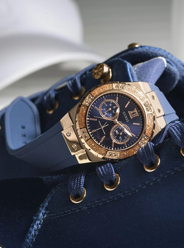 Guess - W1053L1