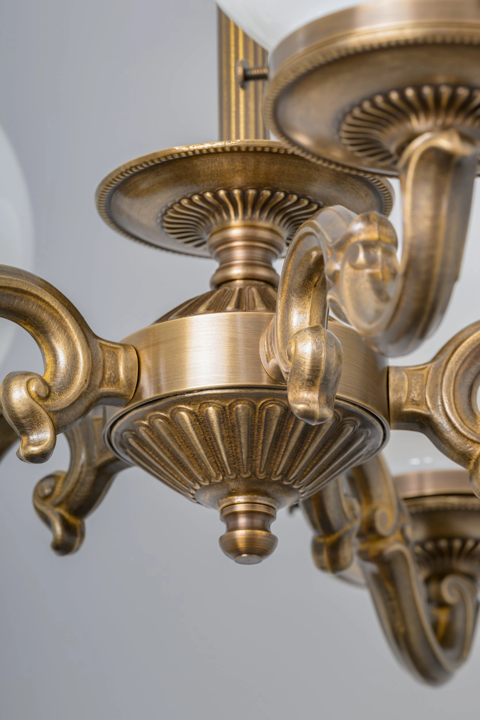 Hamilton (Opal) | Historic Ornate Chandelier