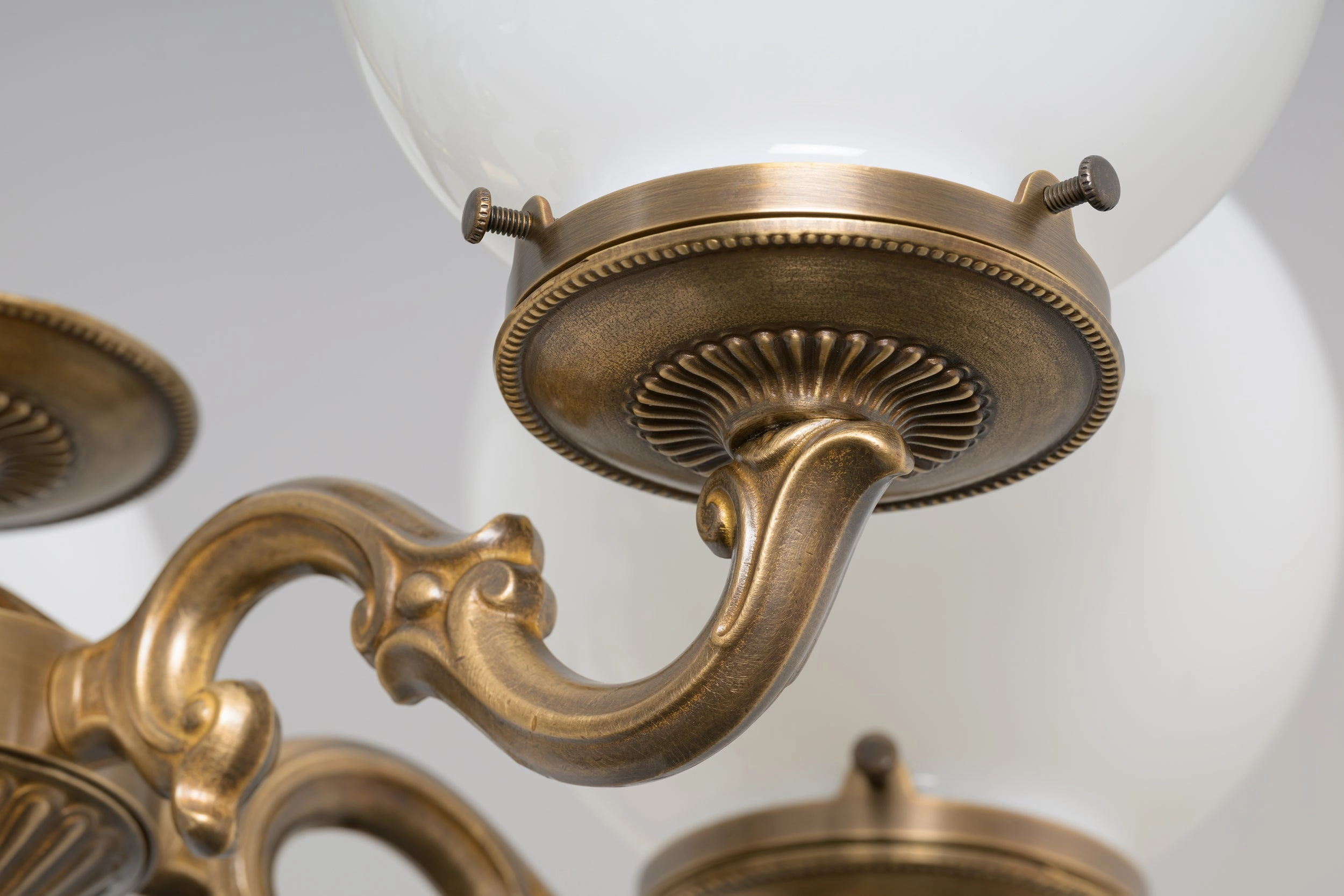 Hamilton (Opal) | Historic Ornate Chandelier