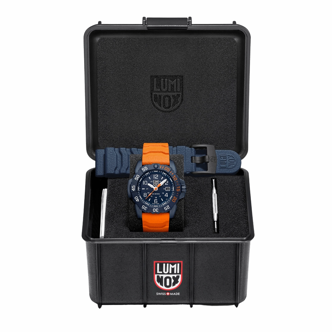 Navy SEAL Foundation Back To The Blue, 45 mm, Military Dive Watch - XS.3253.CBNSF.SET