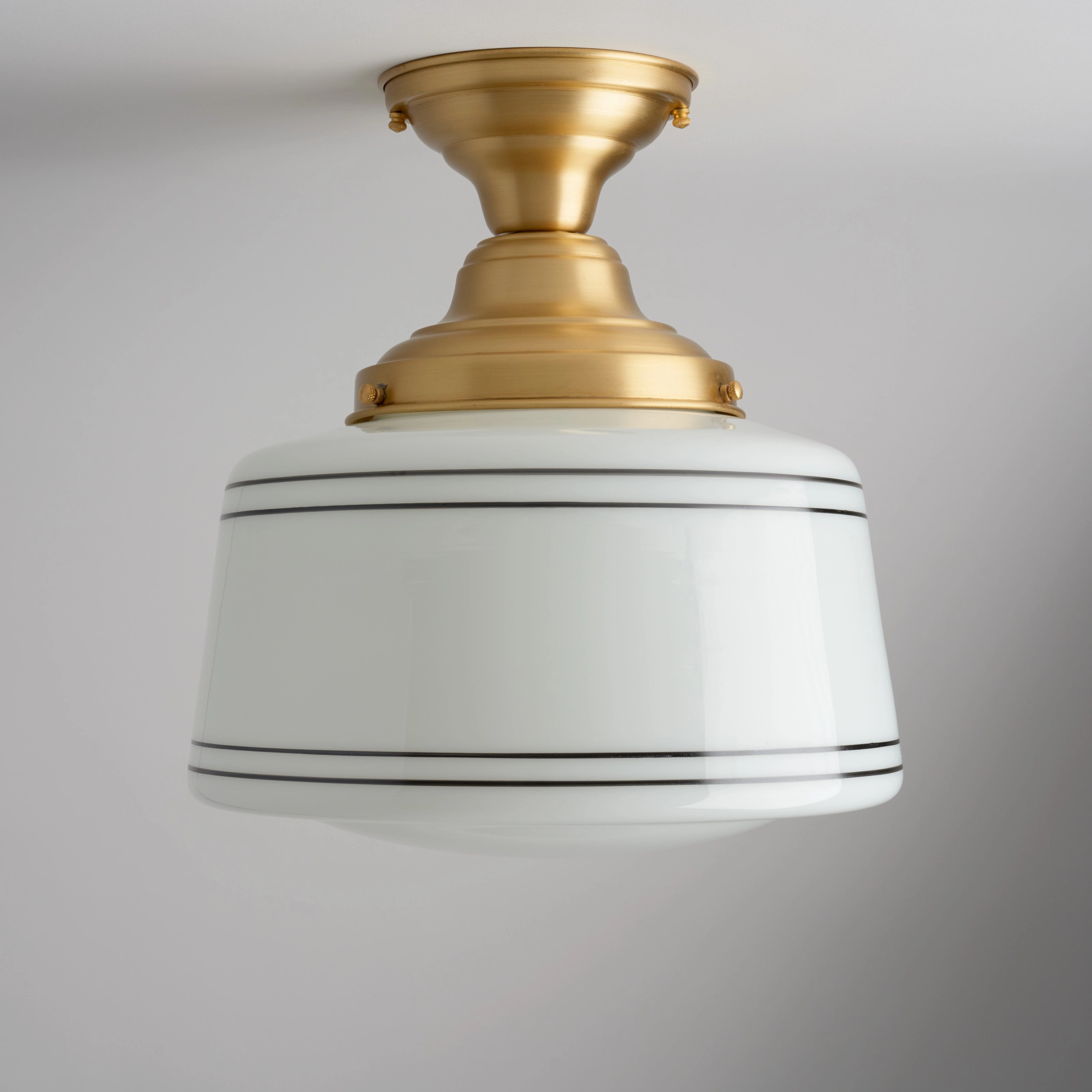 Rockford (Opal Striped) | Hourglass