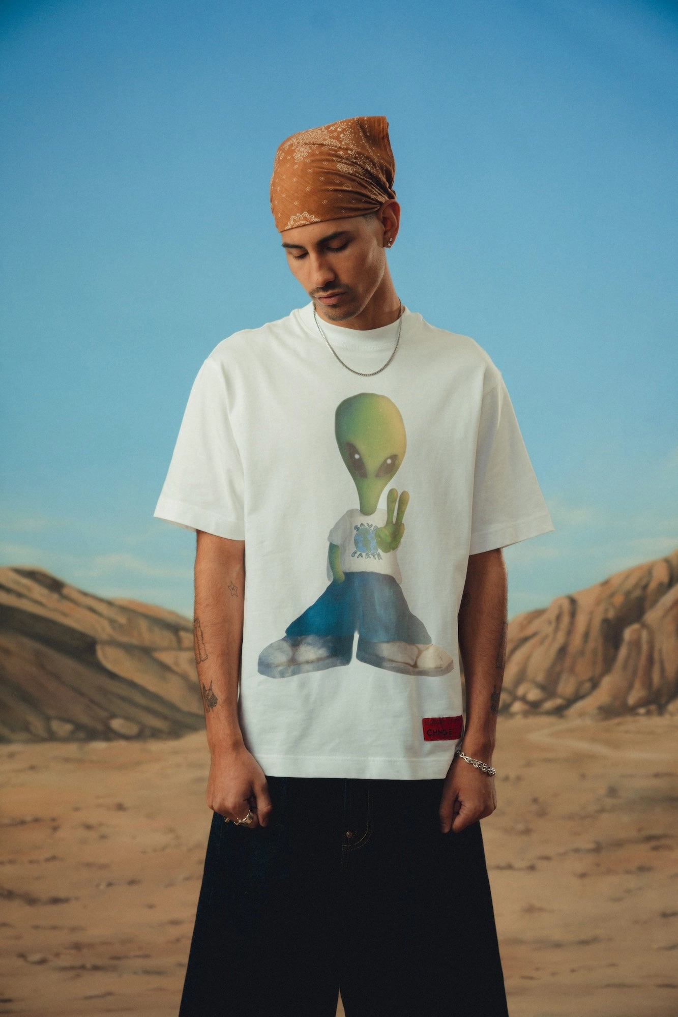 Save Earth Alien S/S Tee