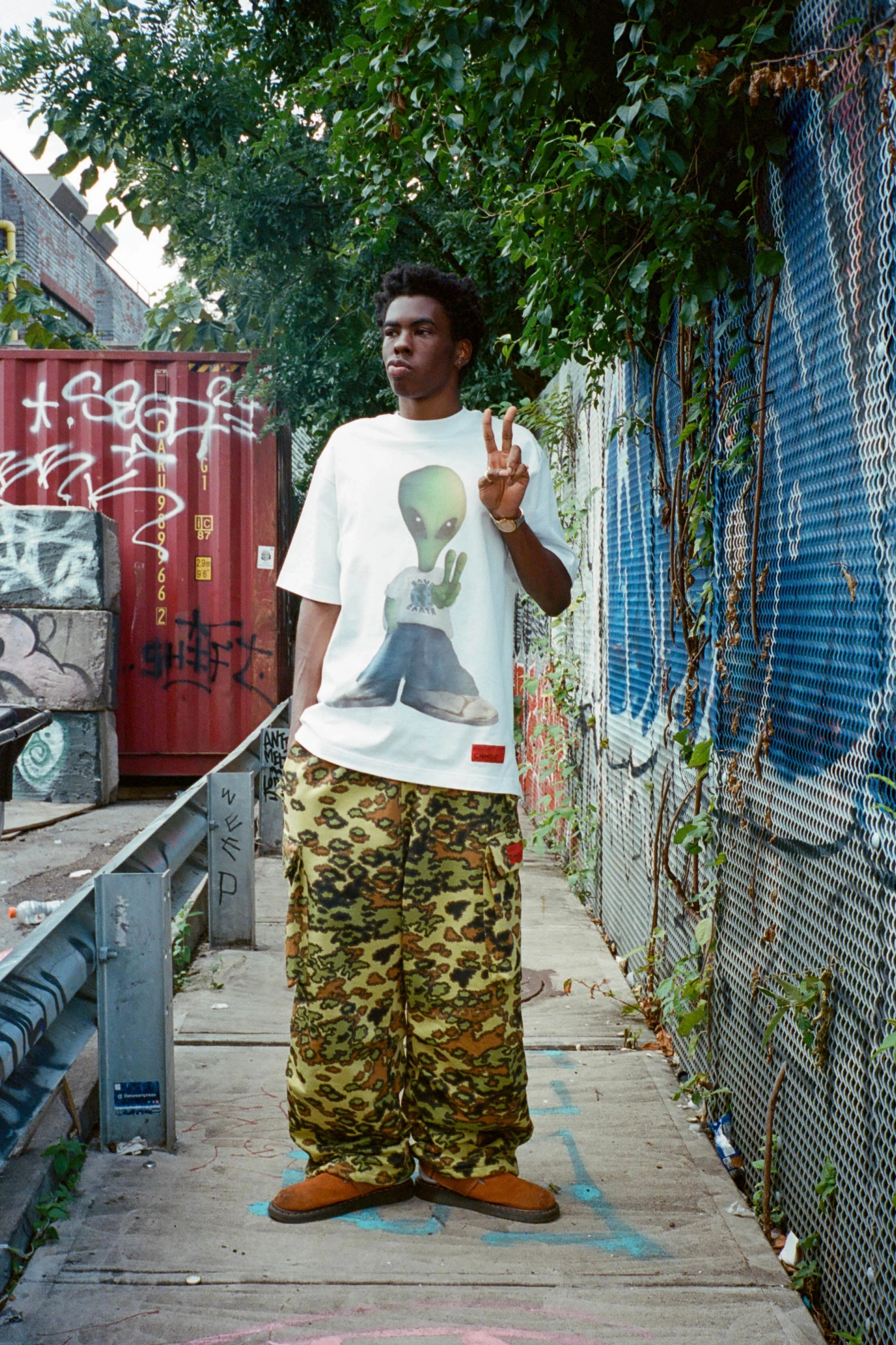 Save Earth Alien S/S Tee