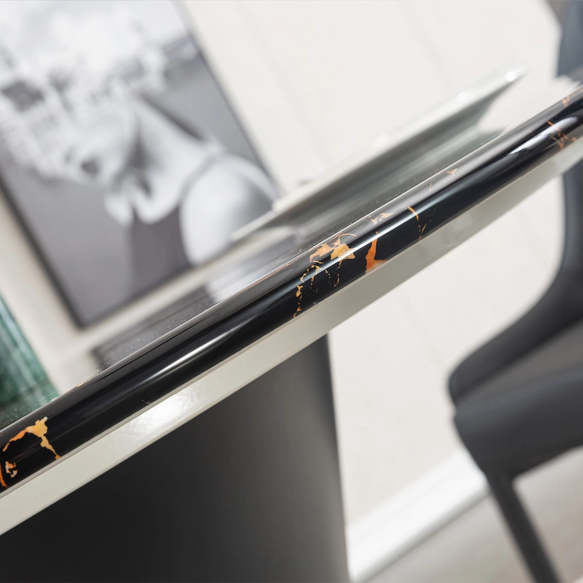 Streamdale Luxurious Marble Dining Table A Statement of Sophistication and Durability