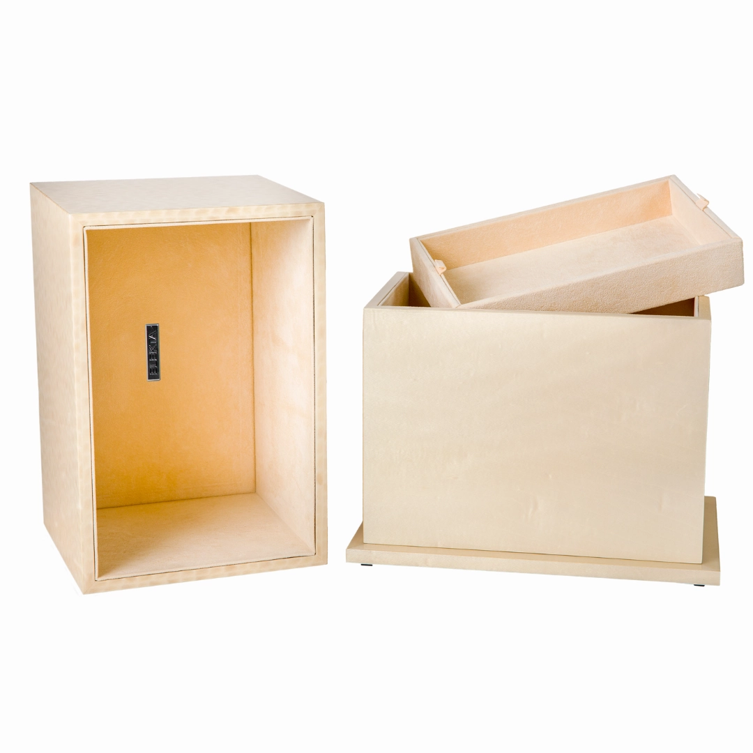 The Thompson Urn in Cream