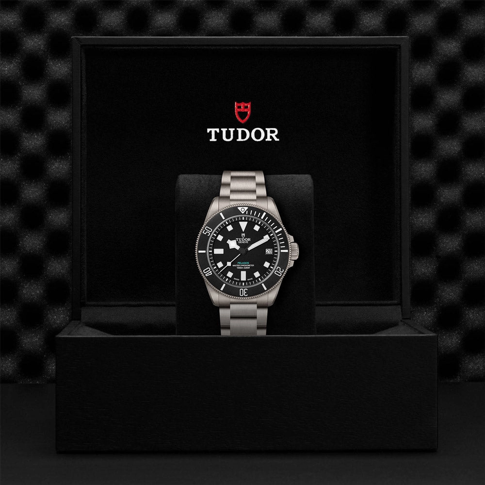 TUDOR Pelagos Ultra 43mm Black Dial Titanium Gents Watch M2543C1A7NU-0001