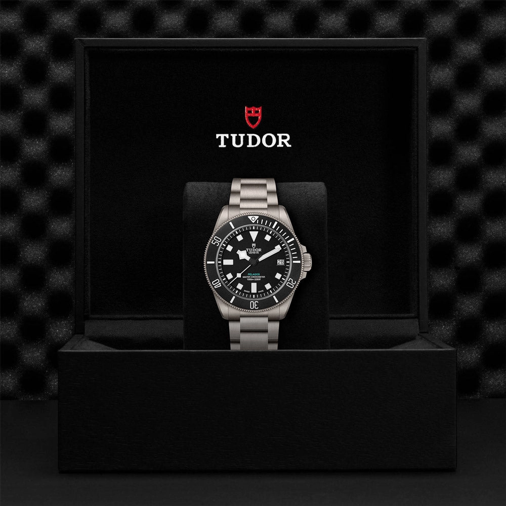 TUDOR Pelagos Ultra 43mm Black Dial Titanium Gents Watch M2543C1A7NU-0001