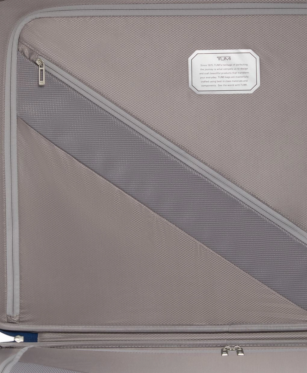 Tumi 19 Degree Lite Extended Trip 4 Wheeled Packing Case