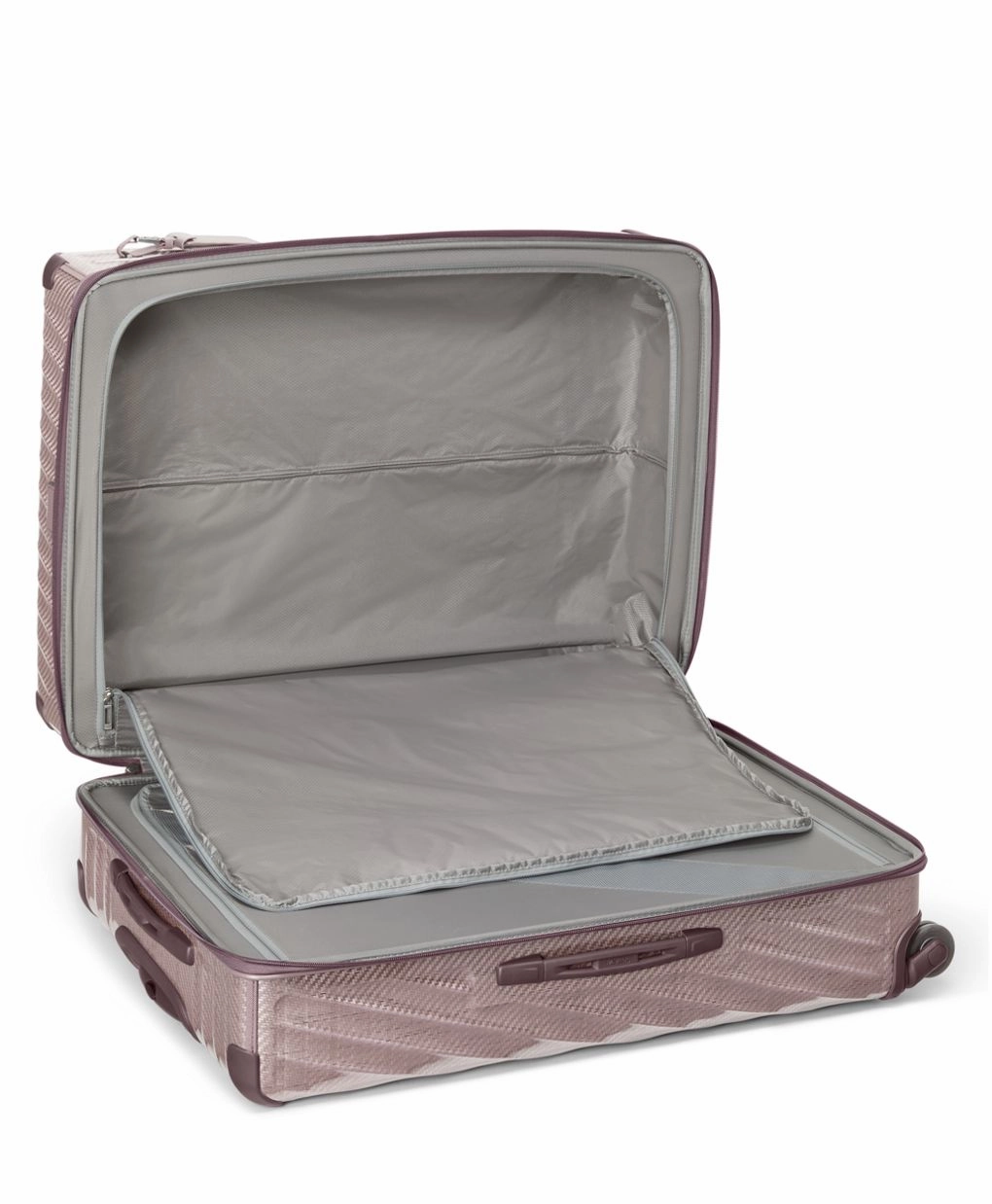 Tumi 19 Degree Lite Extended Trip 4 Wheeled Packing Case