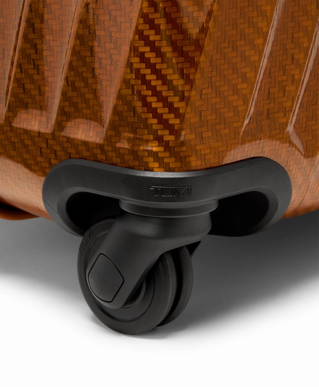 Tumi 19 Degree Lite Extended Trip 4 Wheeled Packing Case
