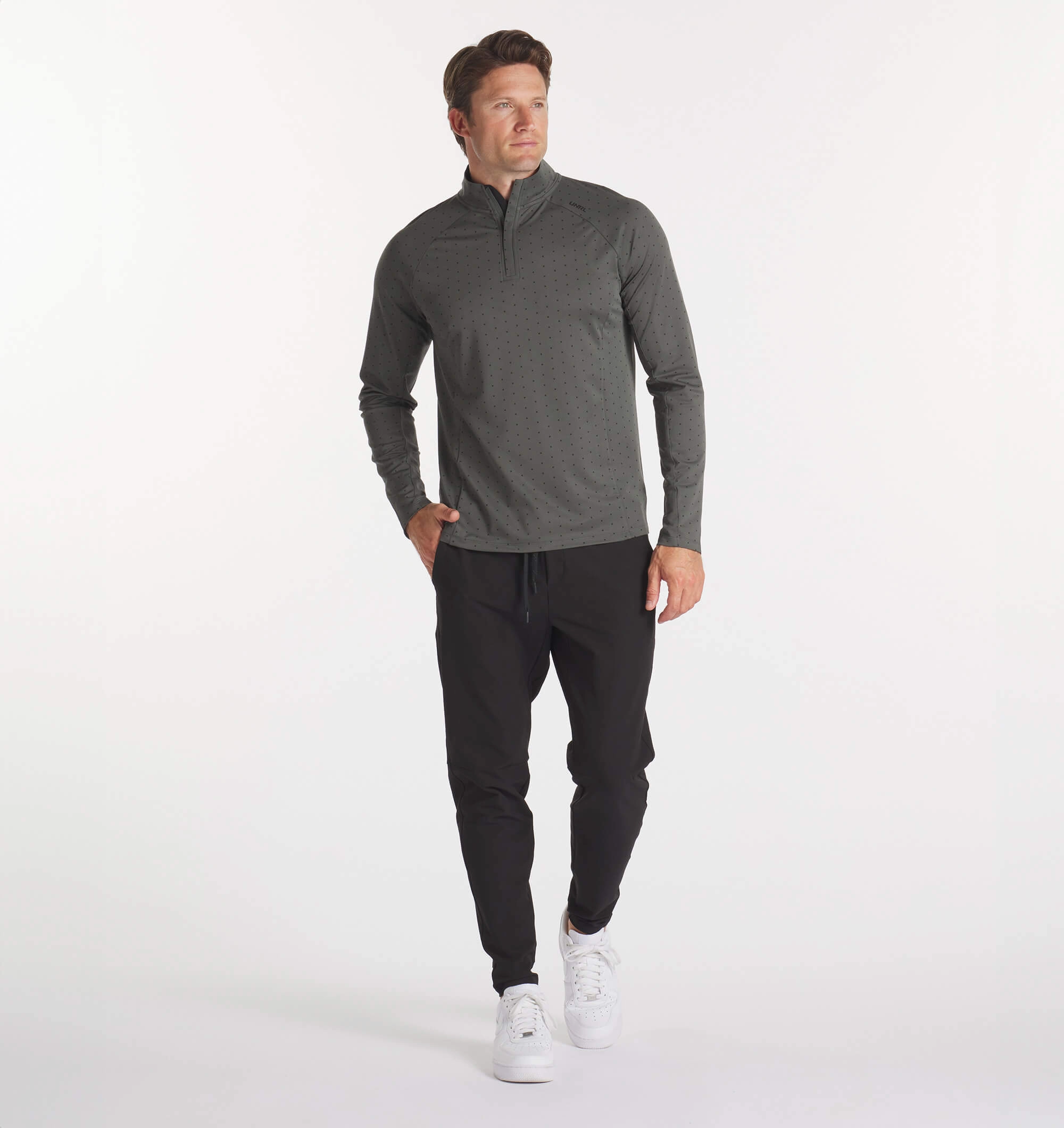UNRL Highlands Quarter Zip